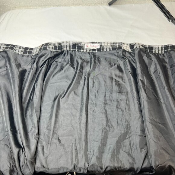 Vintage Cambridge Country Wool Plaid Wrap Skirt FringeTrim Maxi Black White 6P - Picture 6 of 7